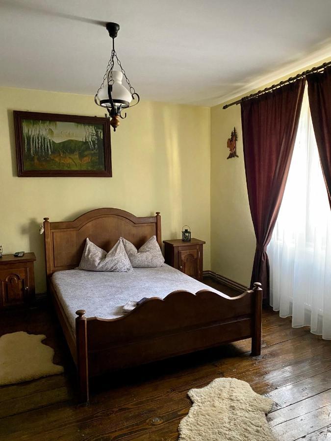 הוילה Ciudanovita The Hunter House מראה חיצוני תמונה